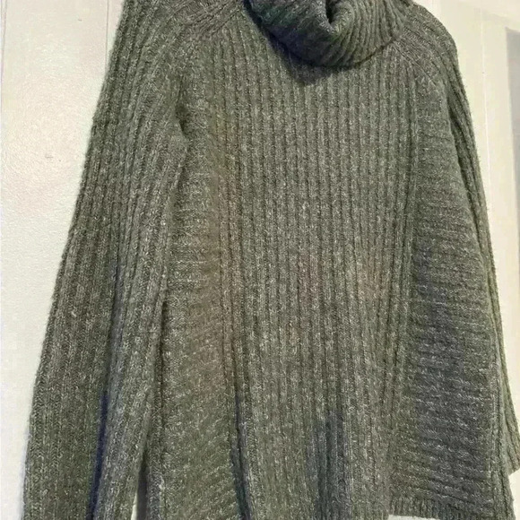 Simply Vera Wang RIBBED COWL NECK KNIT SWEATER Tunic Green Size Small - Picture 4 of 6